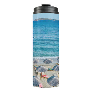 Strandlounge direkt am Meer Thermosbecher
