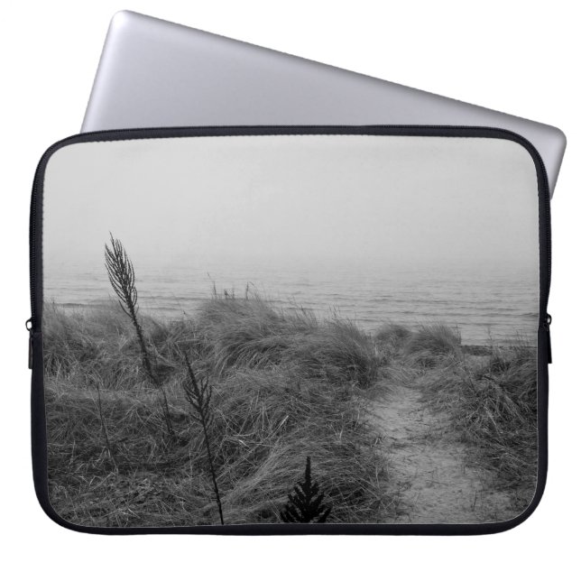 Strandweg Laptopschutzhülle (Vorderseite)