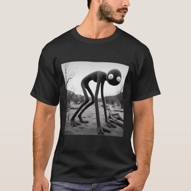 Strange Crochet Creature Sticker1 T-Shirt (Vorderseite)