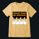 STRANGE DINGE SIND EREIGNIS Sandra Boynton Tri-Blend Shirt<br><div class="desc">Hier haben Sie die legendären Nervous Chickens von Sandra Boynton's EEK! HALLOWEEN! Es überrascht nicht,  dass sie Angst haben,  sich plötzlich auf einem T - Shirt wiederzufinden. Die STRANGE THINGS ARE EREIGNIS Nachricht ist perfekt für Halloween. Oder,  ehrlich gesagt,  viel das ganze Jahr über hübsch.</div>