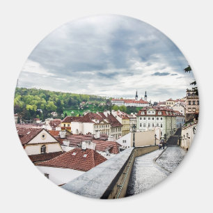 Straße im Stadtzentrum von Prag Magnet