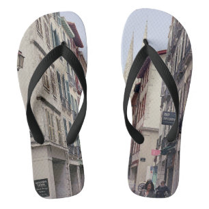 Straße in Bayonne Flip Flops