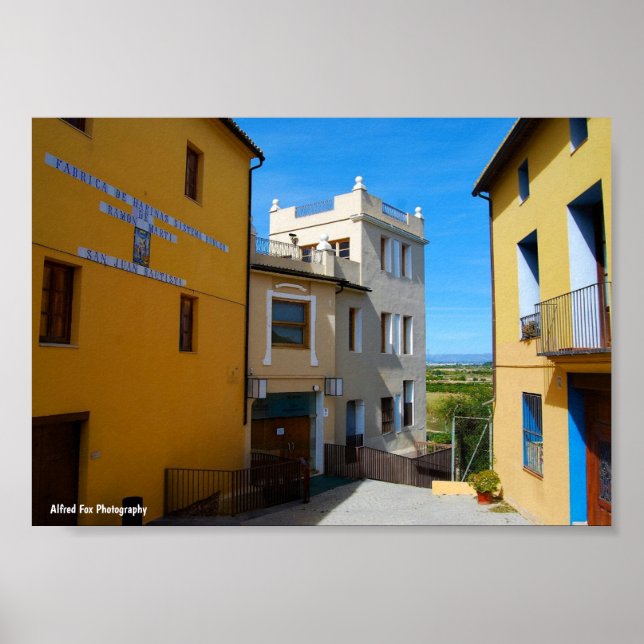 Straße in Riba-roja de Túria Poster (Vorne)
