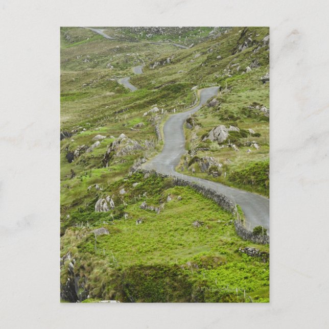 Straße zwischen Ballaghacahreen und Caherkeen. Postkarte (Vorderseite)