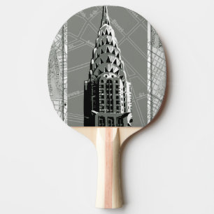 Straßen von New York mit Reich-Staats-Gebäude Tischtennis Schläger