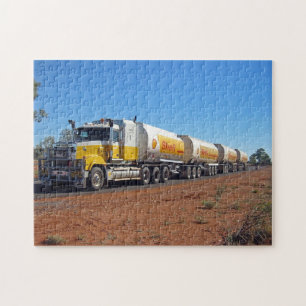 Straßen-Zug-LKW-Fahren Australien 