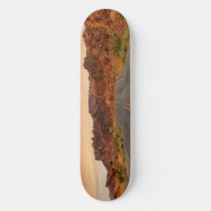 Straßenausflug Sonnenuntergang Skateboard