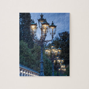 Straßenlampen nachts, Deutschland