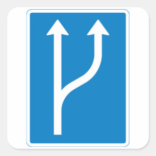 Straßenschild-Pfeile Quadratischer Aufkleber