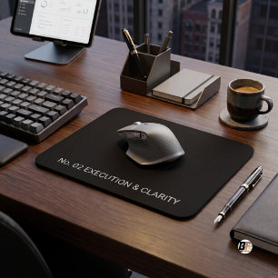 Strategischer Fokus Minimalistische Typografie Sch Mousepad