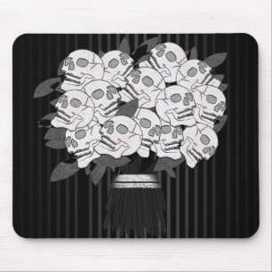 Strauß aus Totenkopfrosen Schwarz & Weiß Gothic Mousepad