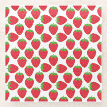 Strawberries Seamless Pattern