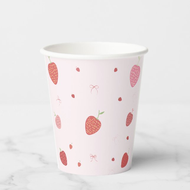 Strawberry 1. Berry First Birthday Paper Cups Pappbecher (Vorderseite)