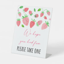 Strawberry Berry Sweet Birthday Party Gefallen