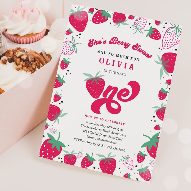 Strawberry Birthday Berry Sweet Birthday Party Einladung (Von Creator hochgeladen)