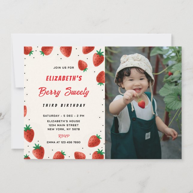 Strawberry Birthday Einladung Whit Foto (Vorderseite)