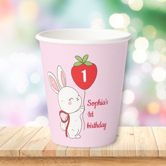 Strawberry Bunny Birthday Pappbecher (Von Creator hochgeladen)