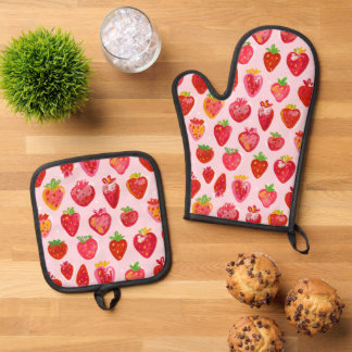Strawberry Delight Pattern Ofenhandschuh & Topflappen-Set