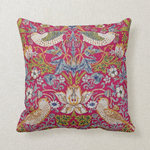 Strawberry Dieb, William Morris Kissen
