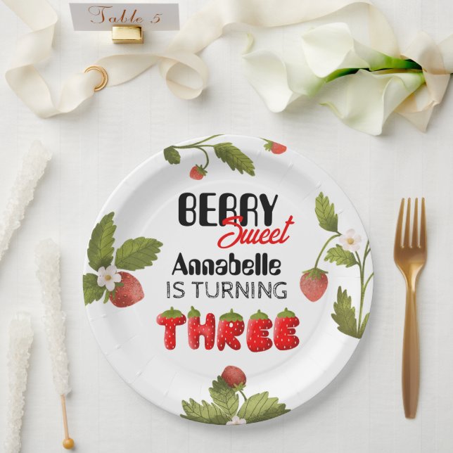Strawberry Dritter Geburtstag Pappteller (Hochzeit)
