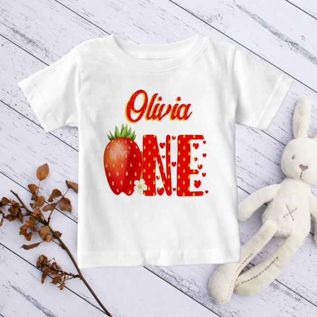 Strawberry personalisierter Name Baby T-shirt (Von Creator hochgeladen)