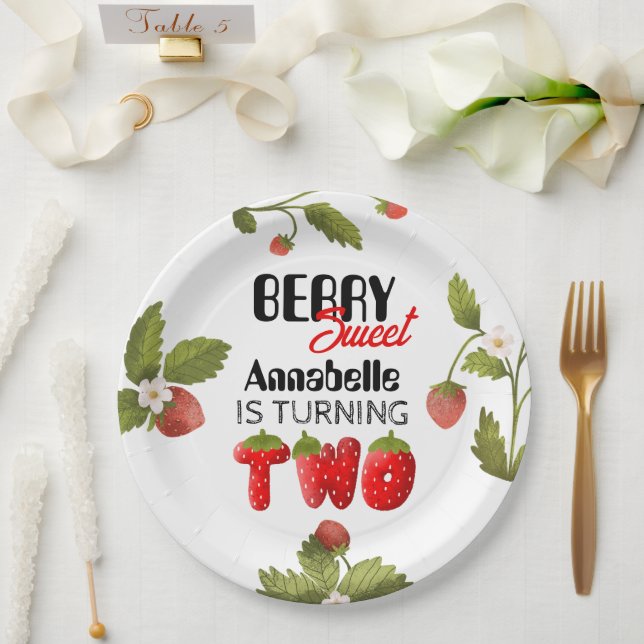 Strawberry Second Birthday Pappteller (Hochzeit)