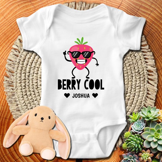 Strawberry Shirt Erdbeere Kleidung Erdbeere Top (Von Creator hochgeladen)