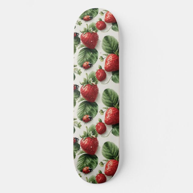 Strawberry und Ladybug Seamless Pattern Skateboard (Vorderseite)