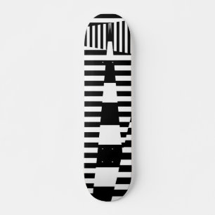 Streifen auf Streifen in Schwarz und Weiß Skateboard