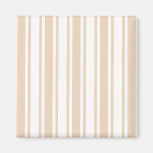 Streifen aus beigefarbenem und weißem Süßwarengebä Magnet