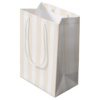 Streifen aus beigefarbenem und weißem Süßwarengebä Mittlere Geschenktüte