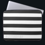 STREIFEN Schwarzes auf irgendeiner Farbe Laptopschutzhülle<br><div class="desc">Horizontale Streifen gegen Weiß,  das können recolored. Spielen Sie mit Hintergrundfarben,  um neue Effekte zu schaffen!</div>