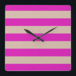 STREIFEN, verstellbar, rosa Quadratische Wanduhr<br><div class="desc">Farbige Streifen vor der Hintergrundfarbe,  die ersetzt werden kann. Spielen Sie mit verschiedenen Hintergrundfarben,  um ein persönliches Spiel zu erstellen!</div>