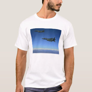 Streik Eagles 2 der US-Luftwaffe-F-15E T-Shirt