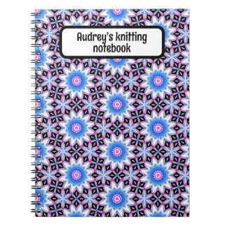 Strickheft - blau und lila notizblock