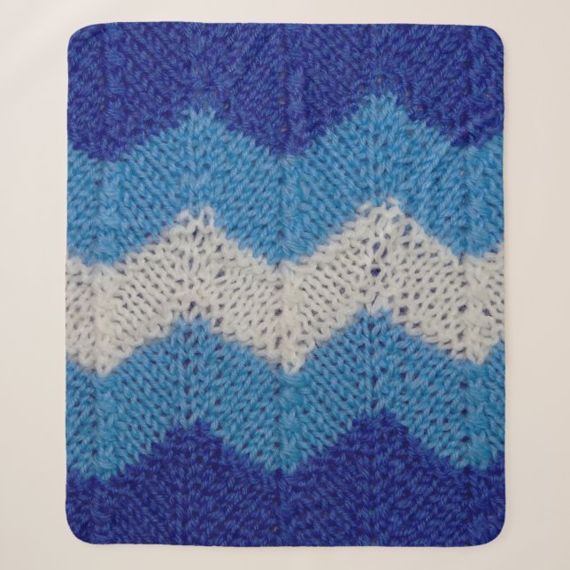 Strickstoff mit gestreiften Figuren blau-weiß Sherpadecke (Vorderseite)