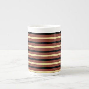 Strickte Tasse in Schwarz/Beige/Braun