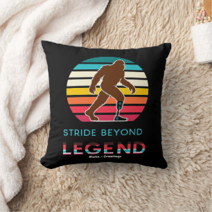 Stride Beyond Legend Sasquatch Amputierter Vintage Kissen