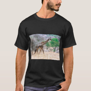 Striding Giraffe, Tansania T-Shirt