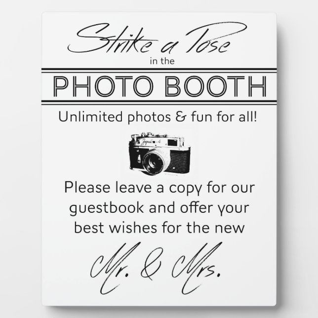 Strike a Pose Photo Booth Plaque (Devant)