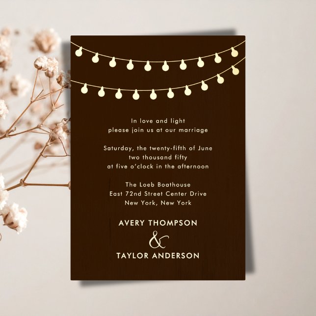 String Lights Elevated Rustic Wedding  Folieneinladung (String Lights Rustic Romantic Wedding Foil Invitation)