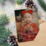 String Lights Merry Bright Christmas Big Foto Feiertagskarte<br><div class="desc">Fröhliche und helle Weihnachtsfotokarte mit pastellfarbenen Lichtern in Rot,  Rosa,  Minze und Gelb mit Merry and Bright in einem Vintagen Wirblen Drehbuch.</div>