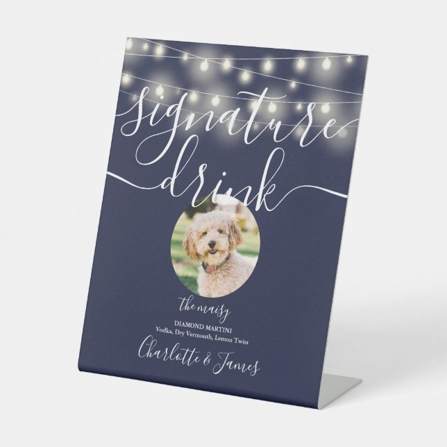 String Lights Navy Blue Pet Signature Drink  Sockelschild (Vorderseite)
