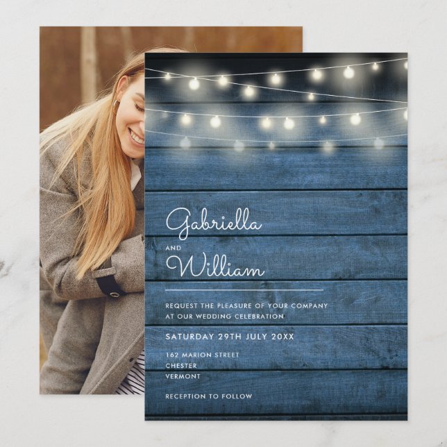 String Lights Rustic Wood Navy Blue Foto Wedding Einladung (Vorne/Hinten)