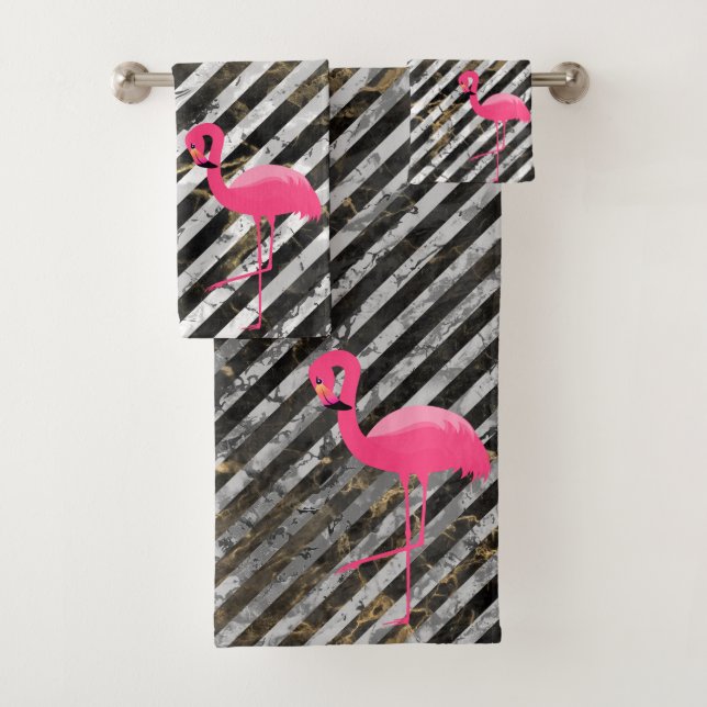 STRIPED MARBLE FLAMINGO BADEZIMMER TOWEL SET (Insitu)