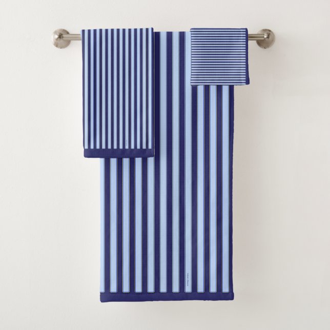 STRIPES BLEUS ET BLEU DU CIEL CLASSIQUE MARINE (En situation)