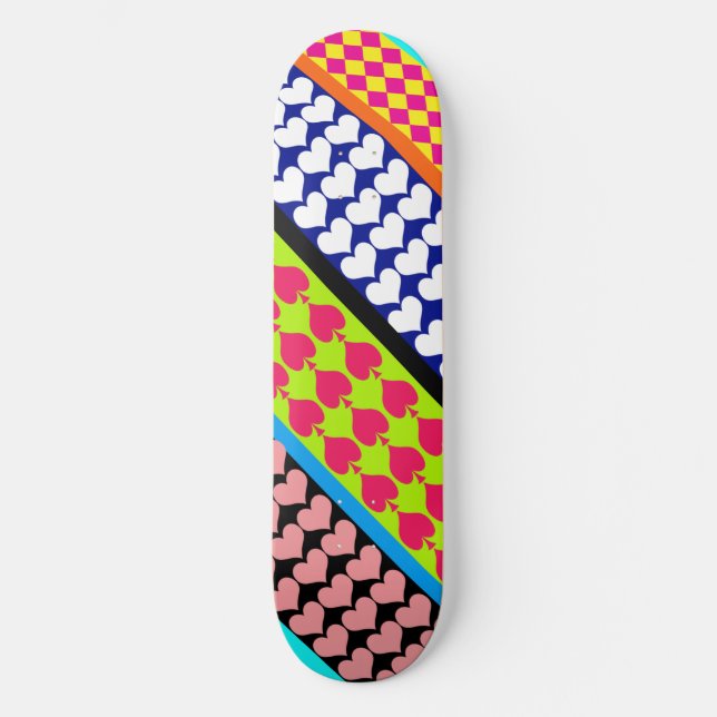 Stripes Hearts Diamonds Boho Mischdesign Skateboard (Vorderseite)