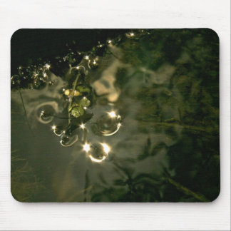 STROM, INSEKT UND SONNENLICHT IM SPIEL MOUSEPAD