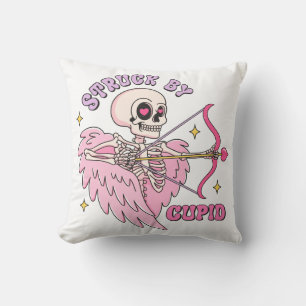 Struck by Cupid Skeleton Kissen