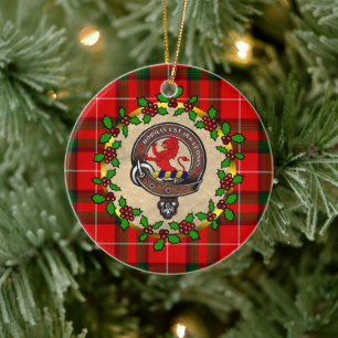 Stuart Clan Abzeichen & Tartan Personalisierte Wei Keramik Ornament